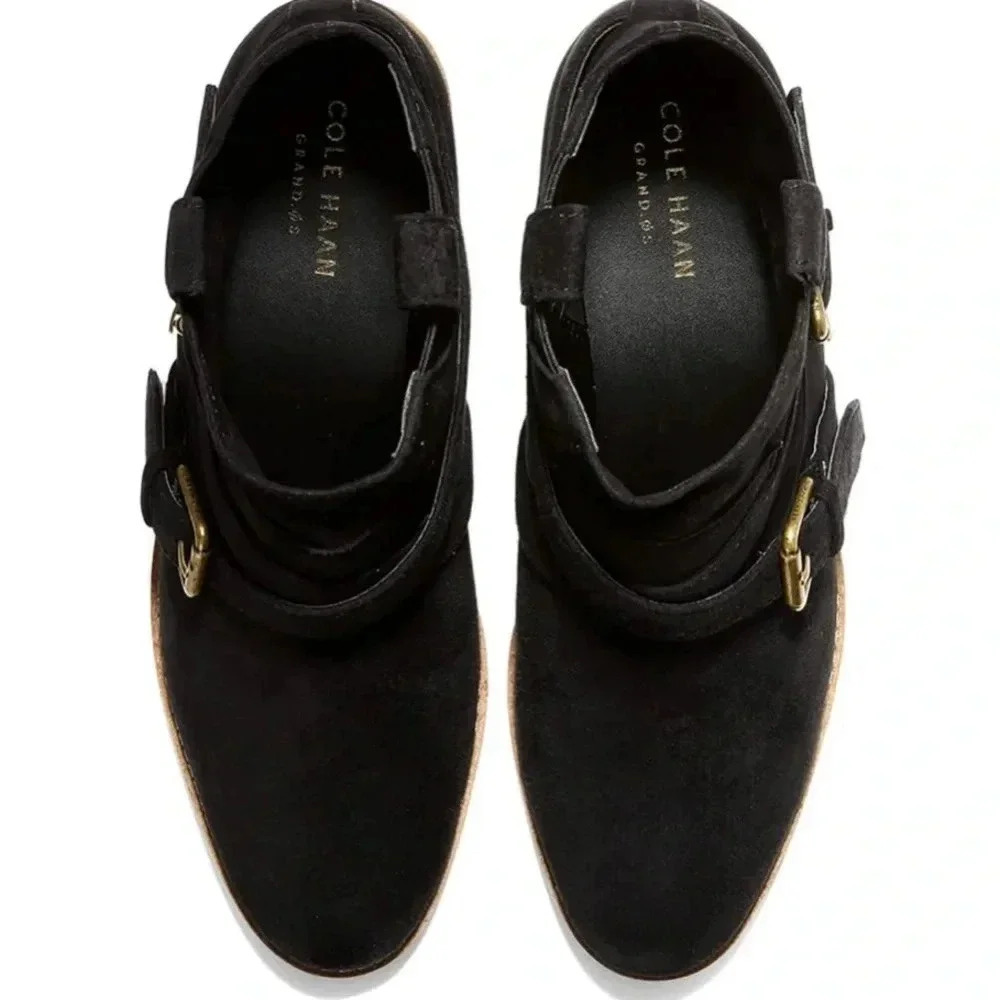 COLE HAAN
JENSYNN SUEDE ANKLE BOOTIES
